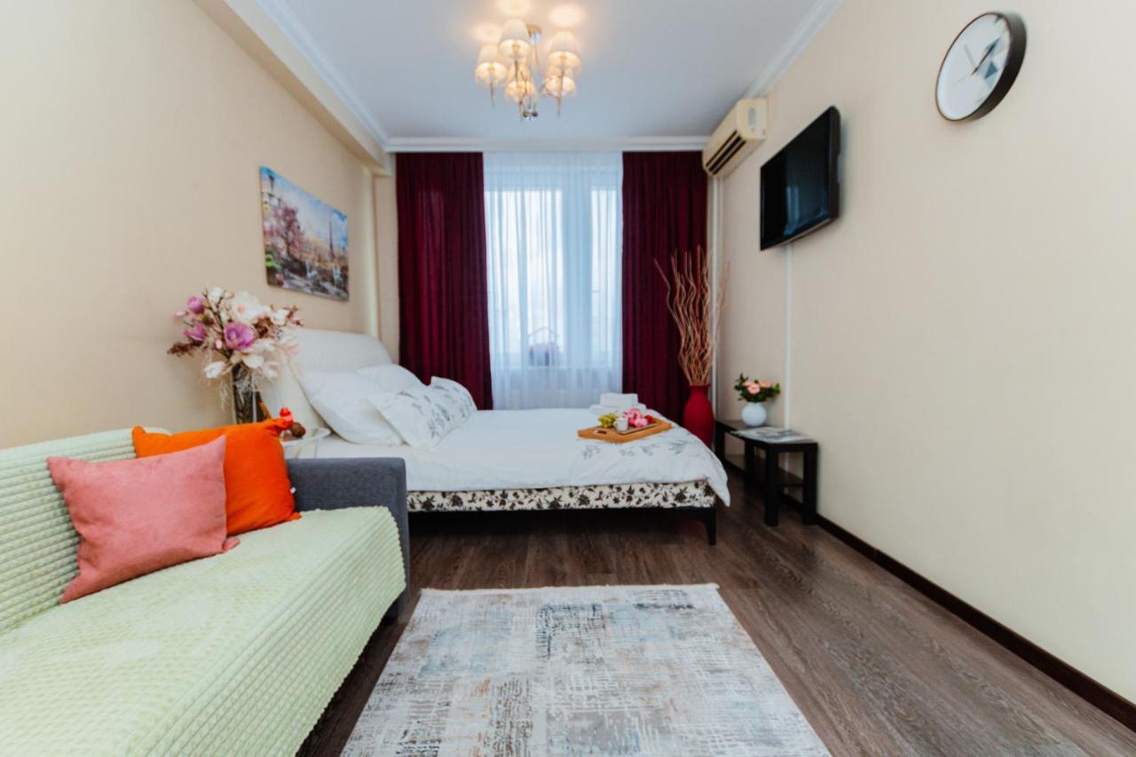 Lakshmi Apartment Novy Arbat 3 Bedroom モスクワ エクステリア 写真